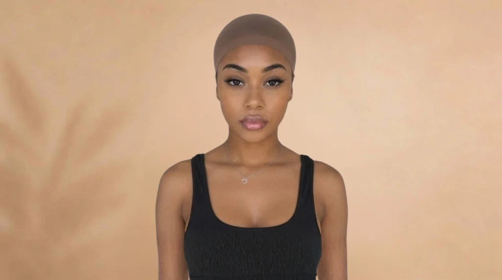 Before wearing 613 Honey Blonde Straight HD Lace Frontal Wig